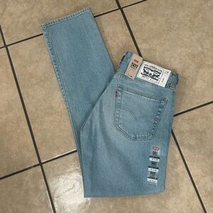 Levi's Men's Sky Blue Straight Jeans